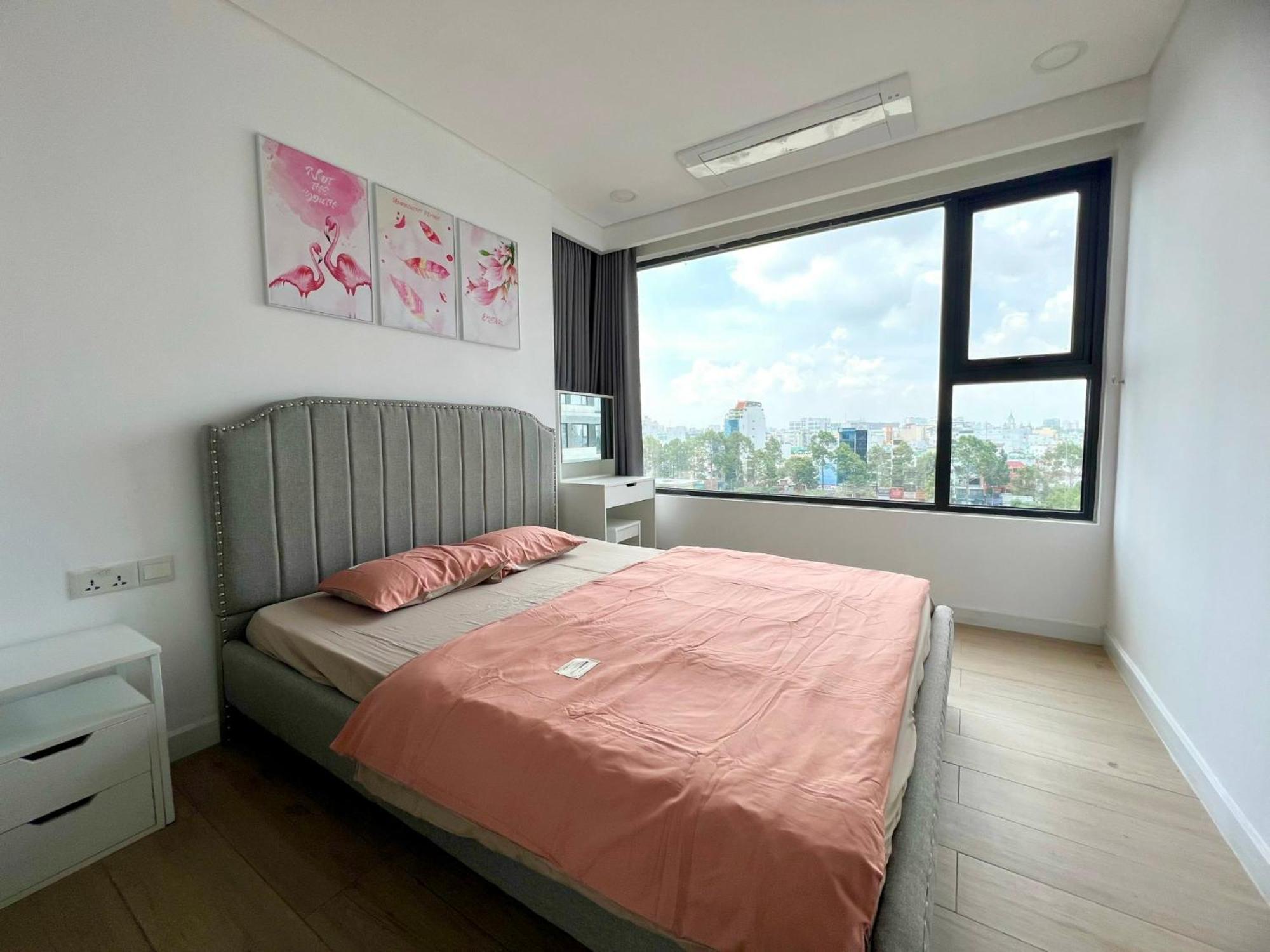 Căn hộ 2br In Kingdom101-district 10 *