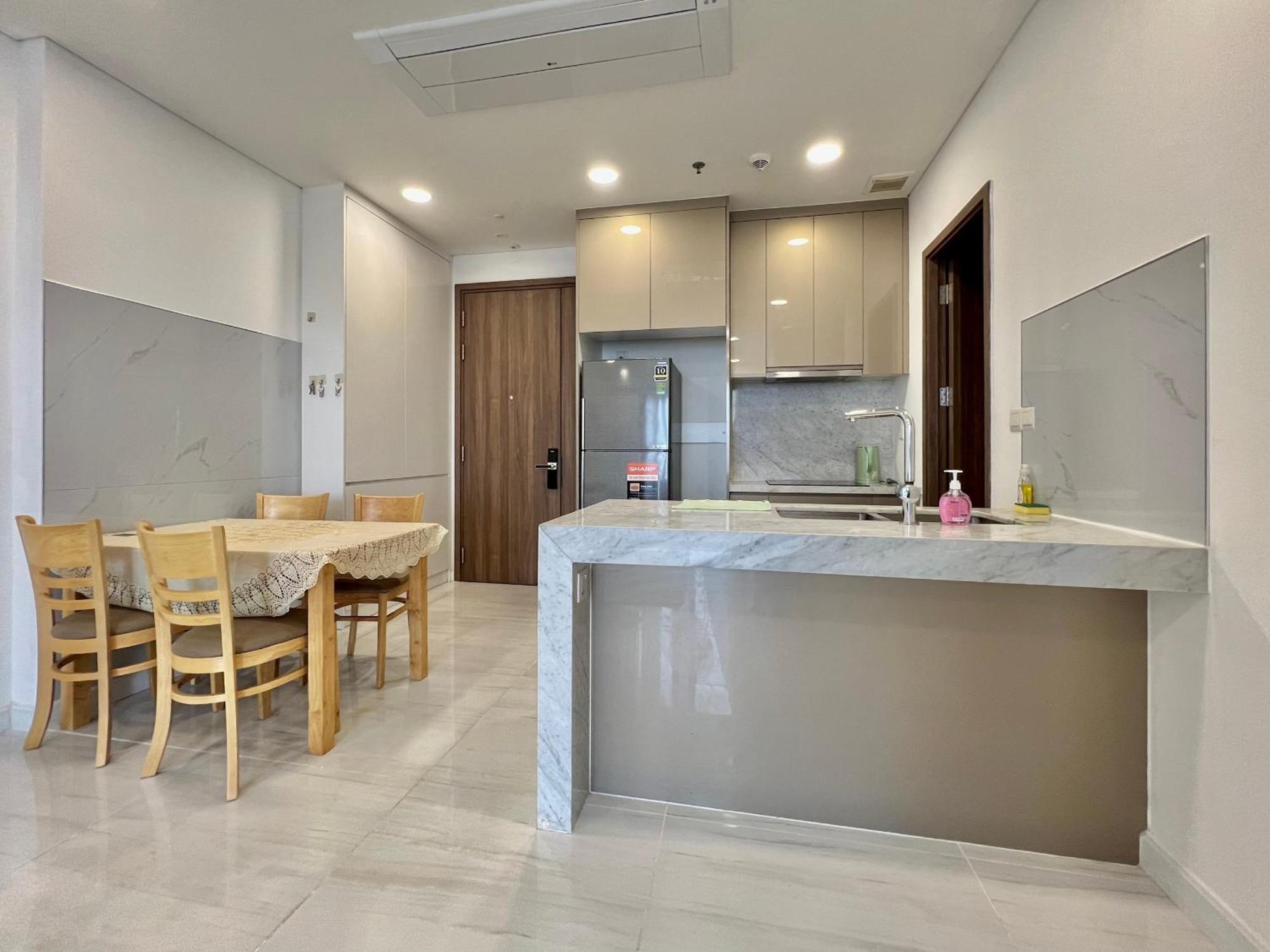 Căn hộ 2br In Kingdom101-district 10