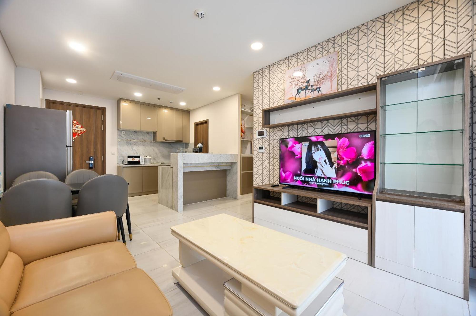 Căn hộ 2br In Kingdom101-district 10